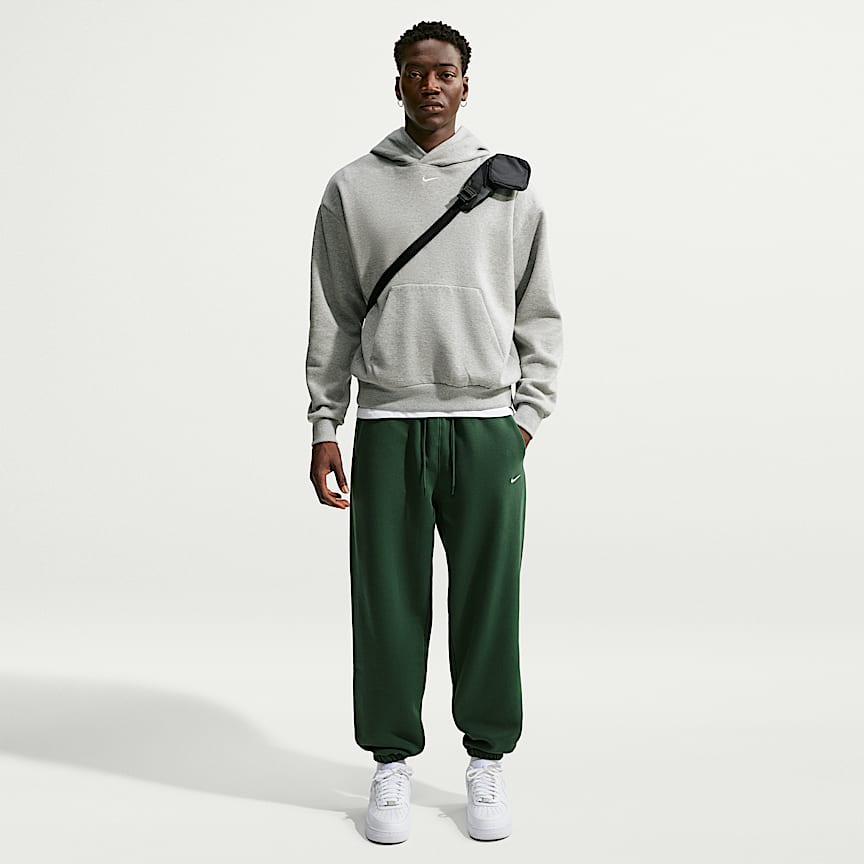 Nike Club Men's Pullover Fleece Hoodie. Nike CA